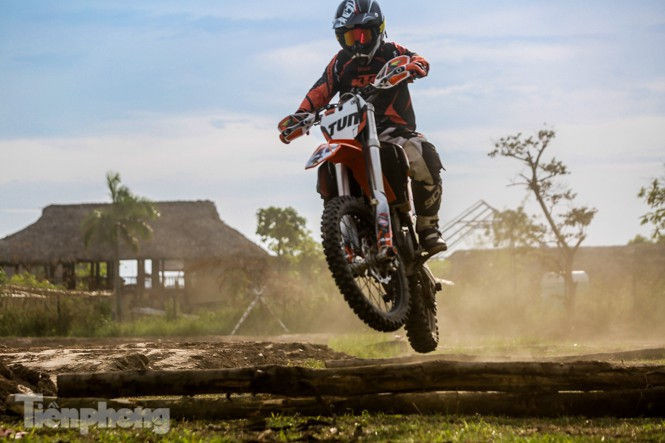 Cận cảnh đường đua xe địa hình đầu tiên ở Hà Nội - ảnh 3