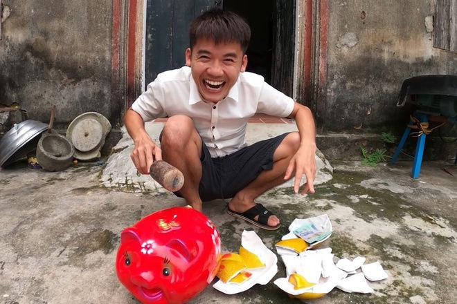 xu phat Hung Vlog anh 1