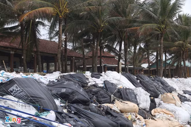 bão Vamco đổ bộ vào miền Trung ảnh 57 bao Vamco do bo vao mien Trung anh 57