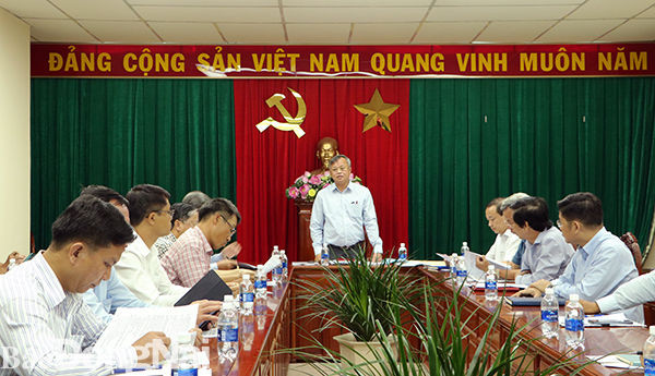 Chủ tịch UBND tỉnh Đồng Nai Cao Tiến Dũng phát biểu tại buổi làm việc. Ảnh: Báo Đồng Nai