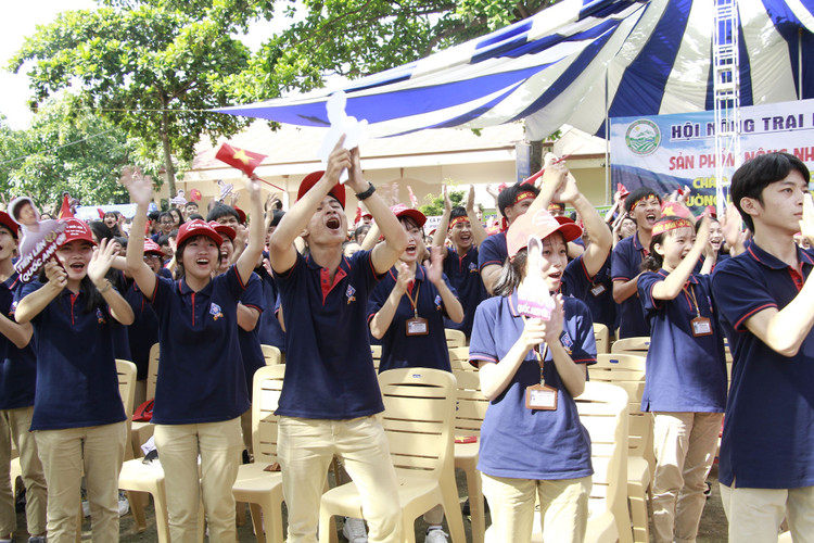 Thắng áp đảo đối thủ, nữ sinh Ninh Bình vô địch Đường lên đỉnh Olympia 2020 - 13