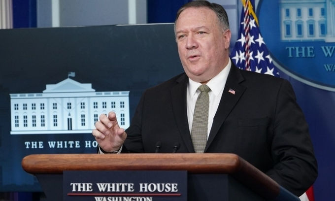 Ngoại trưởng Mỹ Mike Pompeo trong cuộc họp ở Nhà Trắng hôm 8/4. Ảnh: AFP.