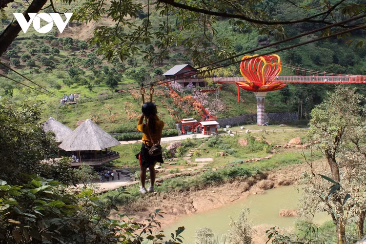 Cao nguyên Mộc Châu - điểm đến hấp dẫn trên cung đường khám phá miền Tây Bắc ảnh 2 Cao nguyên Mộc Châu - điểm đến hấp dẫn trên cung đường khám phá miền Tây Bắc ảnh 2