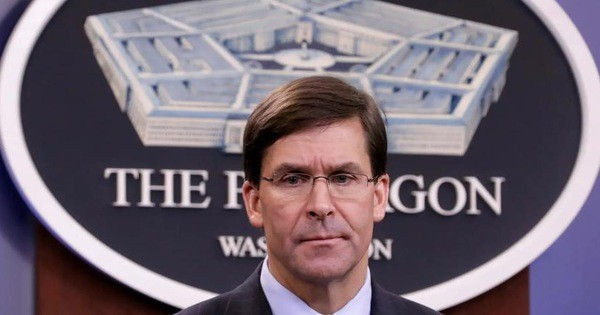 3 quan chức Lầu Năm Góc đồng loạt từ chức trong một ngày - Ảnh 1.