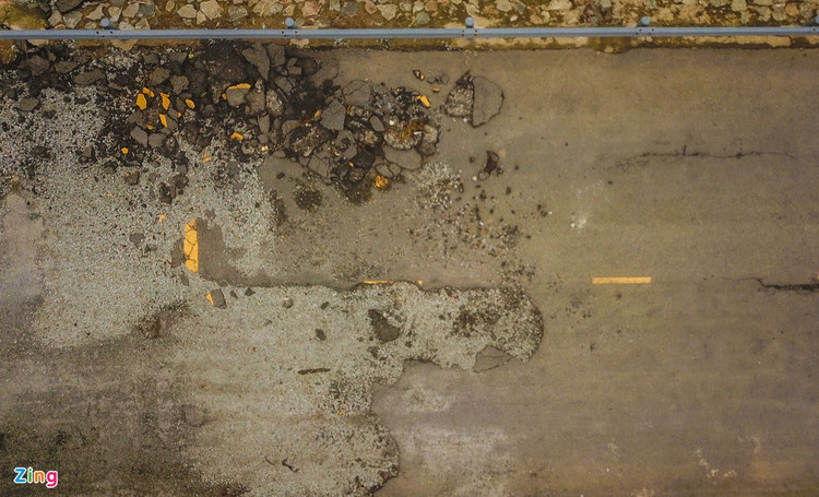 Quoc lo 49B hu hong nghiem trong anh 2