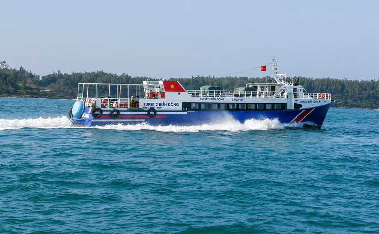 Chong bao so 5 Quang Ngai anh 1