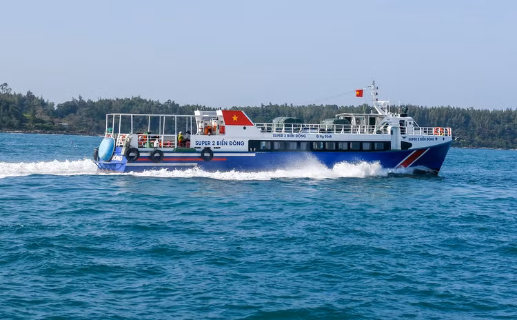 Chong bao so 5 Quang Ngai anh 1