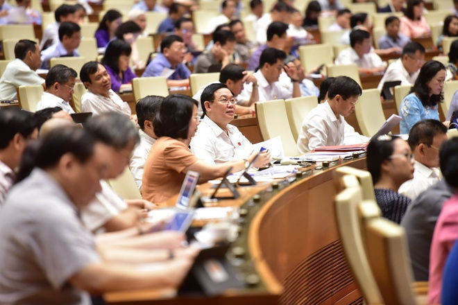 Chinh phu xin dieu chinh muc tieu tang truong anh 7