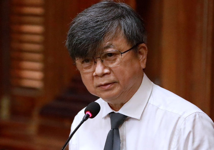 Luật sư Trương Trọng Nghĩa bào chữa cho ông Đinh La Thăng. Ảnh: Hữu Khoa.