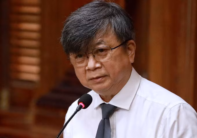 Luật sư Trương Trọng Nghĩa bào chữa cho ông Đinh La Thăng. Ảnh: Hữu Khoa.