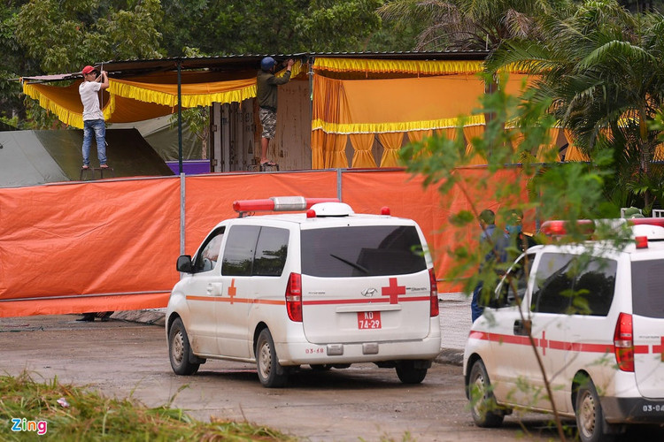 Dua thi the nan nhan vu sat lo ve TP Dong Ha anh 3