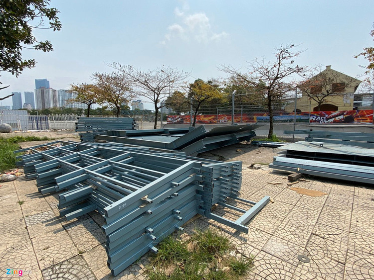 Thao do khan dai F1 Ha Noi vi tam hoan dua xe hinh anh 6 21_zing.jpg