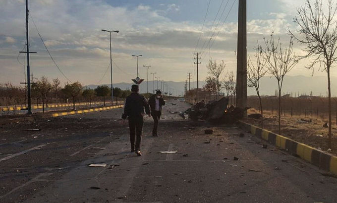 Vị trí xe bán tải chứa thuốc nổ được kích hoạt trong vụ ám sát Fakhrizadeh. Ảnh: Fars News.