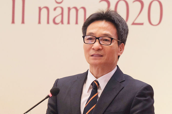 Phó thủ tướng Vũ Đức Đam phát biểu tại hội thảo giáo dục do Uỷ ban Văn hóa, Giáo dục, Thanh niên, Thiếu niên và Nhi đồng của Quốc hội tổ chức ngày 27/11. Ảnh: Dương Tâm.