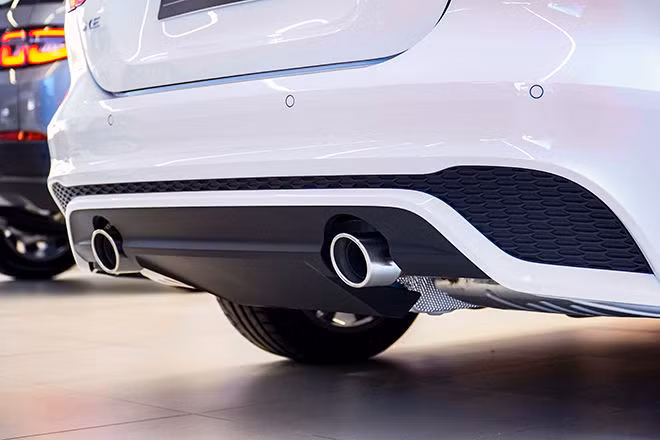 Cận cảnh mẫu xe thể thao Jaguar XE mới nhất tại Việt Nam, giá bán hơn 2,7 tỷ đồng ảnh 9 Cận cảnh mẫu xe thể thao Jaguar XE mới nhất tại Việt Nam, giá bán hơn 2,7 tỷ đồng - 9