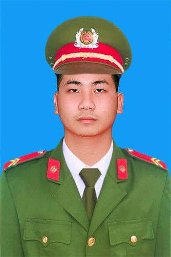 Thăng quân hàm cho Trung sỹ cảnh sát cơ động bị ô tô đâm tử vong - 1