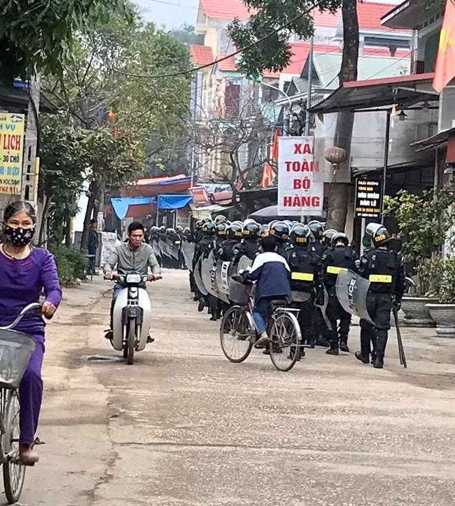 Vông an có mặt tại thôn Hoành hôm 9.1, sau khi sự việc xảy ra