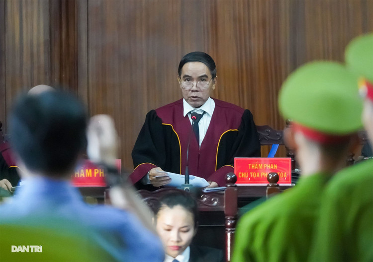 Kê biên hàng loạt tài sản liên quan đến Út trọc - 3