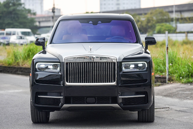 Chi tiet Rolls-Royce Cullinan phien ban 5 cho tai Viet Nam anh 4