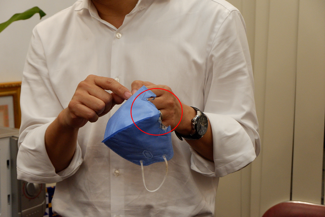 Khẩu trang y tế có thể tái sử dụng nhờ khử khuẩn bằng lò vi sóng - 3