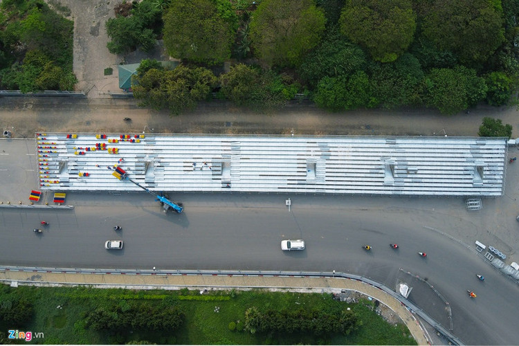 Thao do khan dai F1 Ha Noi vi tam hoan dua xe hinh anh 2 6_zing.jpg