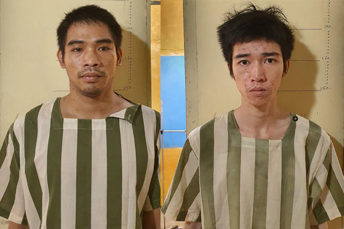 Dũng (trái) và đồng bọn tại cơ quan điều tra. Ảnh: Công an cung cấp.