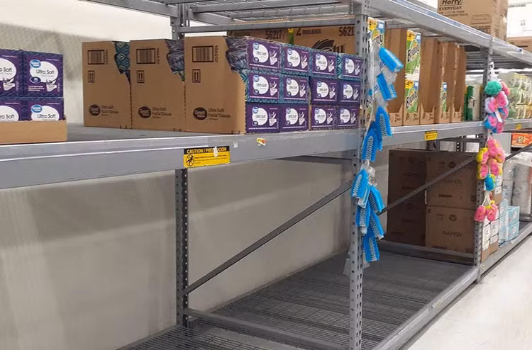 Hình ảnh nước Mỹ lại khan hiếm giấy vệ sinh vì Covid-19