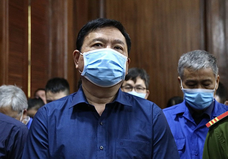 Cộng 4 bản án, ông Đinh La Thăng bị tối đa bao nhiêu năm tù? - ảnh 1