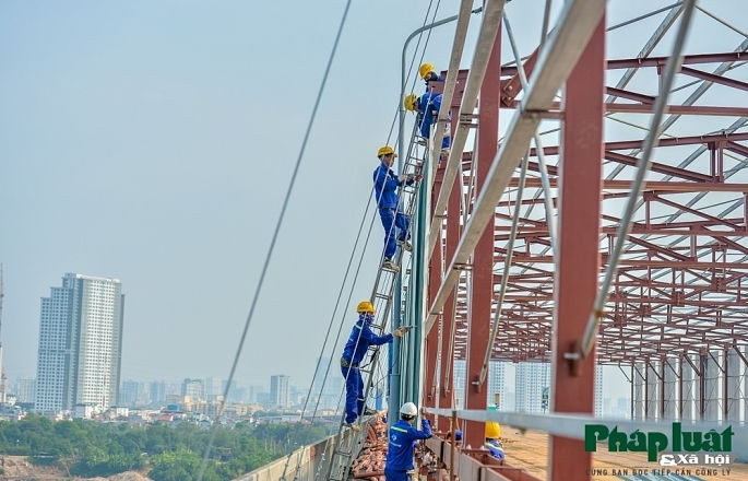 se hoan thanh sua chua mat cau thang long vao cuoi nam 2020