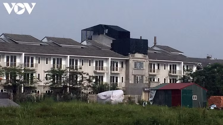 dat huyen hoai duc bi 