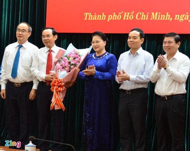 Bo Chinh tri phan cong ong Nguyen Van Nen ve TP.HCM anh 1