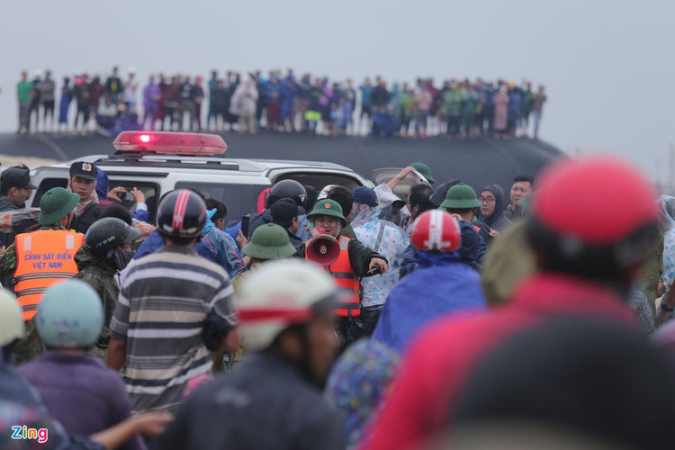 giai cuu tau Vietship 01 anh 6