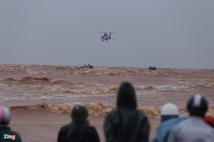 giai cuu tau Vietship 01 anh 1