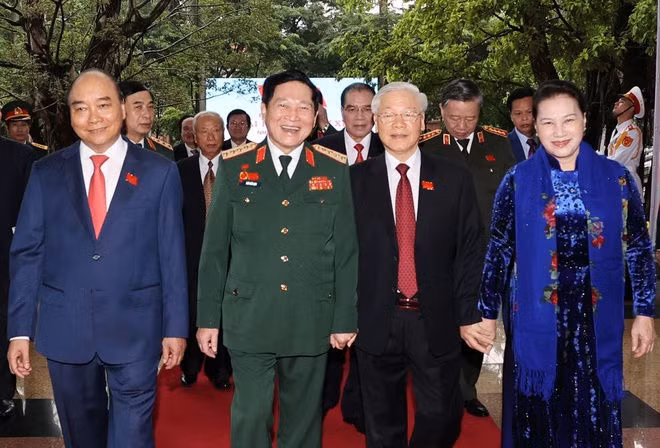 Dai hoi Dang bo quan doi lan thu XI anh 1