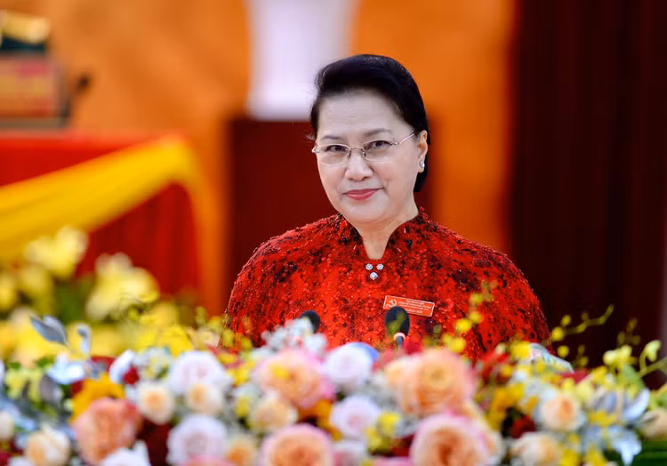 bau 12 bi thu tinh uy khoa moi anh 4