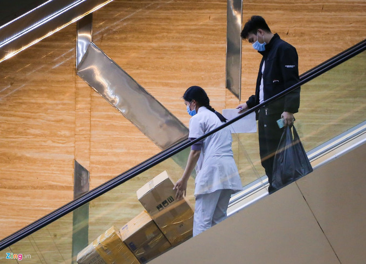 'Quay khong ban khau trang, nuoc rua tay. Xin dung hoi' hinh anh 9 9_zing.jpg