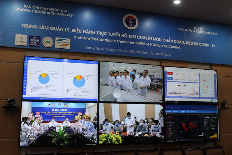 Trung tâm quản lý, điều hành trực tuyến hỗ trợ từ xa về chuyên môn chẩn đoán, điều trị COVID-19 đặt tại Bộ Y tế. Ảnh: VGP/Thúy Hà