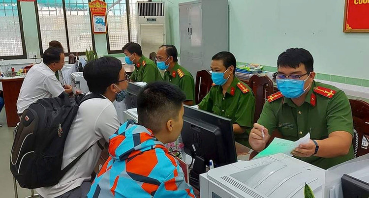 Từ ngày mai, TPHCM cấp thẻ Căn cước công dân gắn chip cho hơn 10 triệu dân - 3