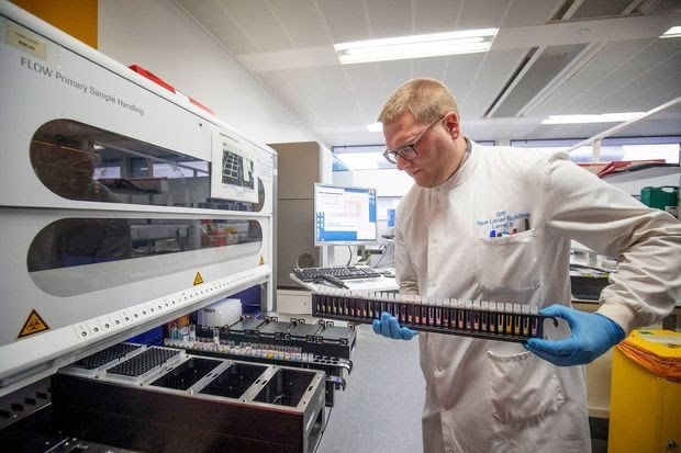 Công ty Moderna phát triển vaccine Covid-19 thử nghiệm trên người vào tháng 4. Ảnh: WPA.