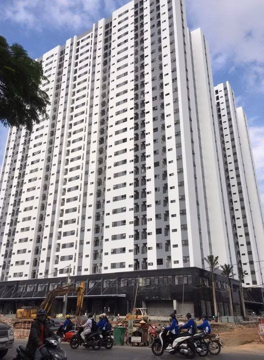 Chung cư do Công ty Hoàng Huy xây dựng tại phường Đồng Quốc Bình theo hợp đồng BT đổi 99ha đất tại Hải Phòng.