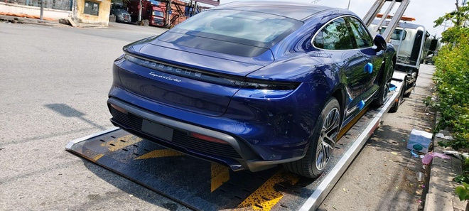 Porsche Taycan xuat hien tai TP.HCM hinh anh 2 Taycan_3.jpg