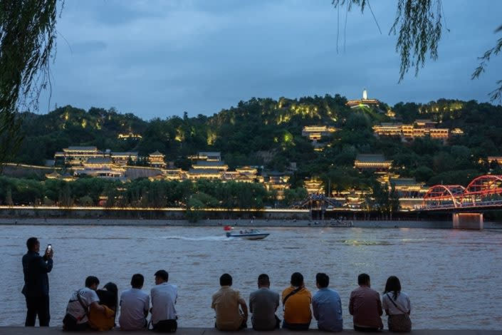 nha may trung quoc lam ro ri vi khuan anh 7