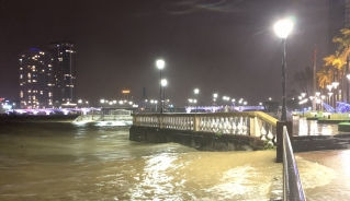 Cập nhật: Bão số 13 cuốn bay mái trường học, "nhổ" bật gốc cây, cuốn trôi nhà dân ảnh 68