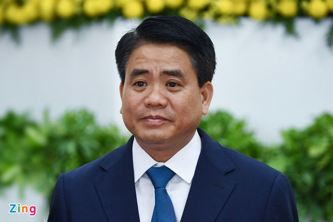 mien nhiem chuc Chu tich UBND doi voi ong Nguyen Duc Chung anh 1