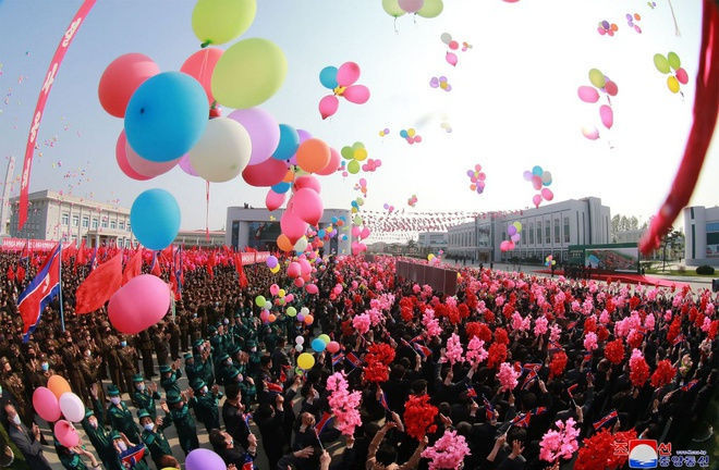 Hinh anh tai xuat cua ong Kim Jong Un co thong diep gi? hinh anh 4 000_1QY3EE_1.jpg