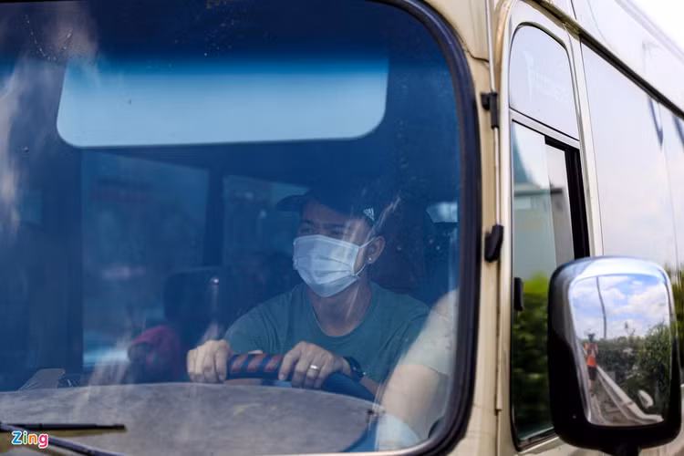 Cua ngo cao toc TP.HCM - Long Thanh - Dau Giay ket xe keo dai hang km hinh anh 6 untac_zing3.JPG