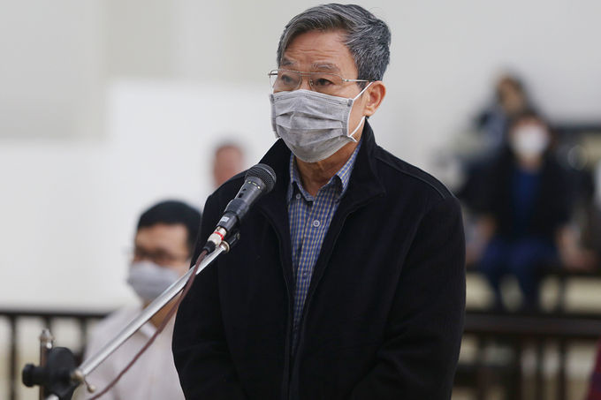 Ông Nguyễn Bắc Son khi nói lời sau cùng. Ảnh: Phạm Dự