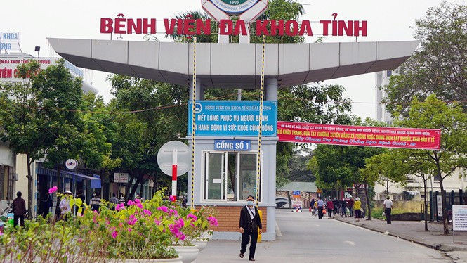 26 thiết bị y tế trị giá hơn 37 tỷ đồng 'đắp chiếu' ở Hải Dương - ảnh 1