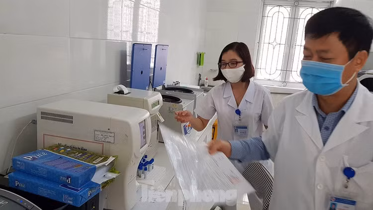 26 thiết bị y tế trị giá hơn 37 tỷ đồng 'đắp chiếu' ở Hải Dương - ảnh 3