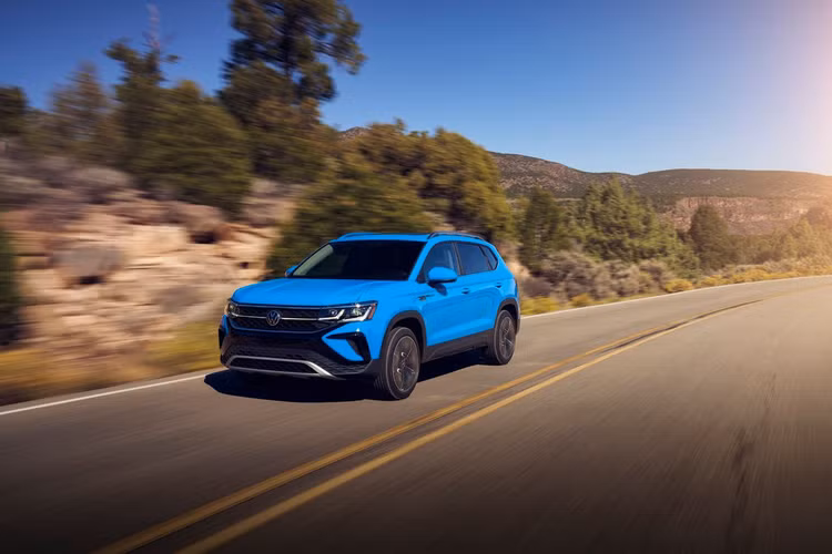 SUV do thi Volkswagen Taos duoc ra mat anh 1